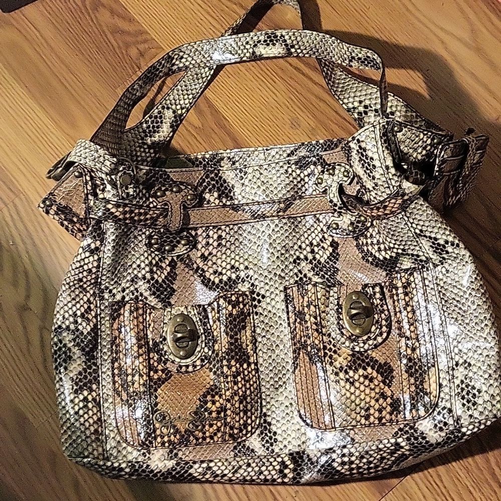 Jessica Simpson bag W/ Card Holder